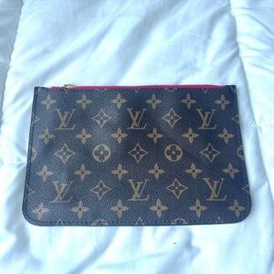 Louis Vuitton Clutch